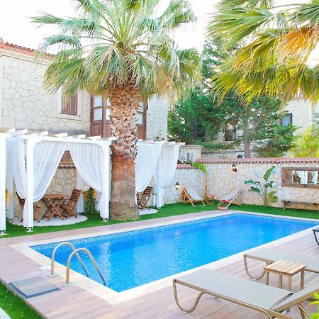 Alacati Balbadem Hotel (Adults Only) Екстериор снимка